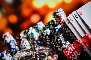 Domino QQ hand rankings and winning combinations display
